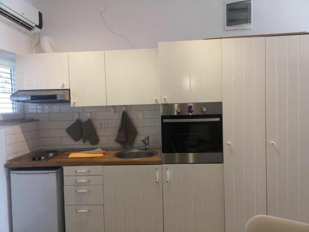 Apartman Studio Kod Ujevica Baška Voda Exteriér fotografie